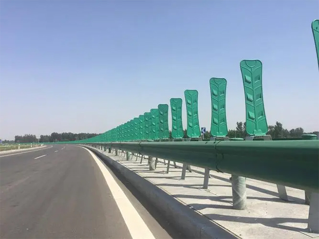 鹰潭高速波形钢护栏